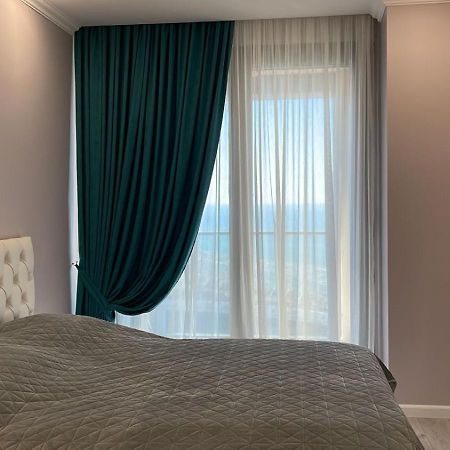 באטומי Balmaral Apart Hotel מראה חיצוני תמונה