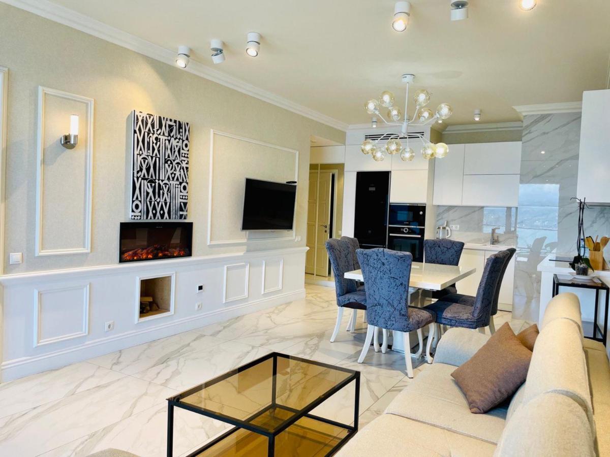 באטומי Balmaral Apart Hotel מראה חיצוני תמונה