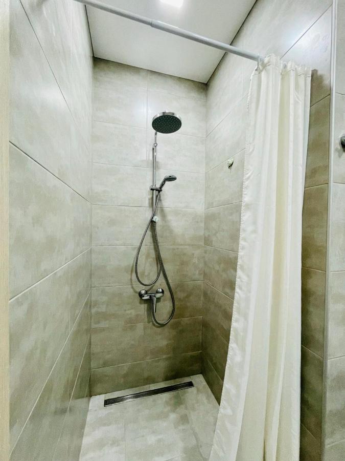 באטומי Balmaral Apart Hotel מראה חיצוני תמונה