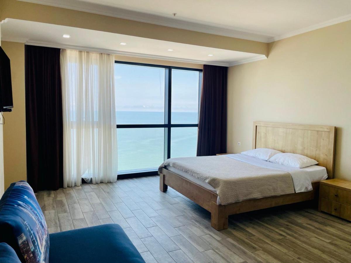 באטומי Balmaral Apart Hotel מראה חיצוני תמונה
