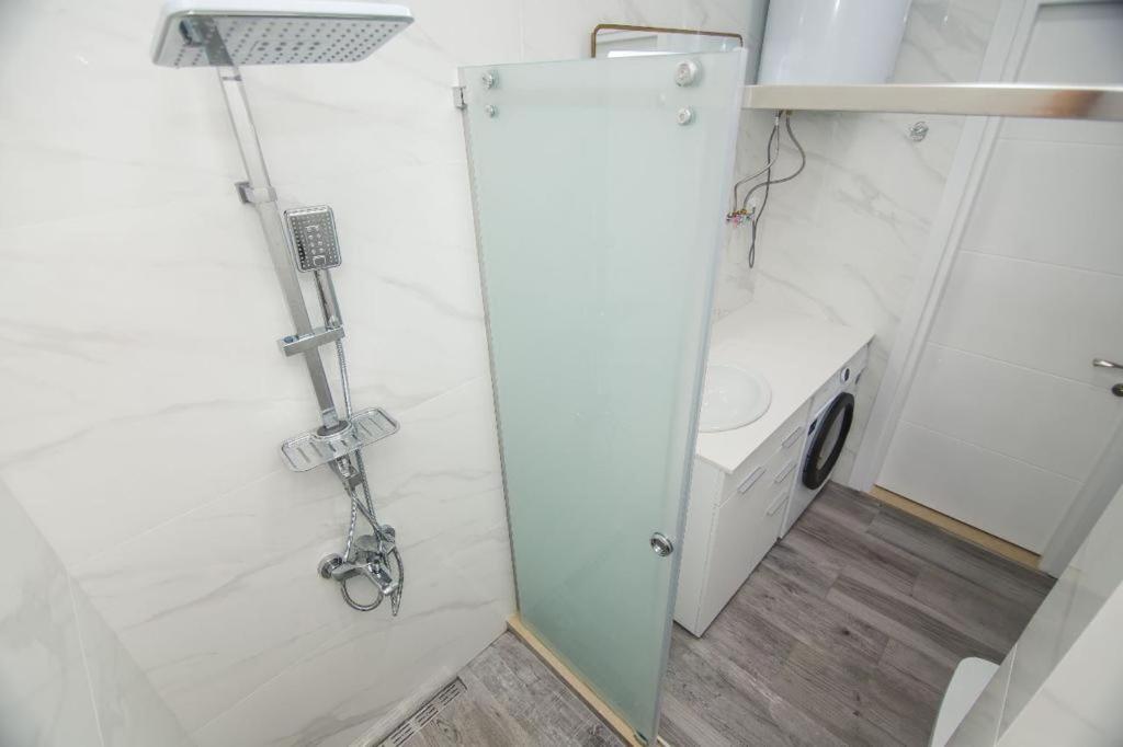 באטומי Balmaral Apart Hotel מראה חיצוני תמונה