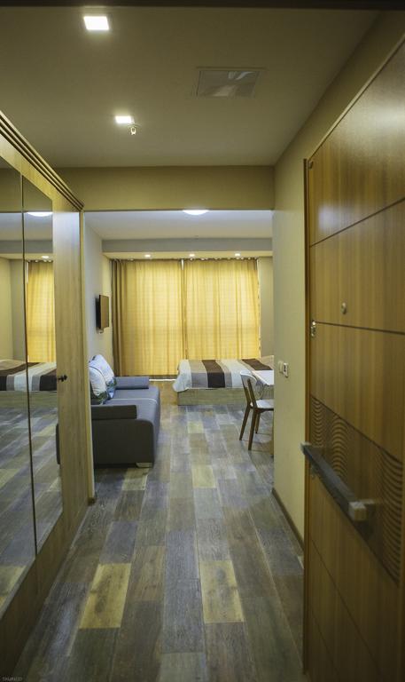 באטומי Balmaral Apart Hotel מראה חיצוני תמונה